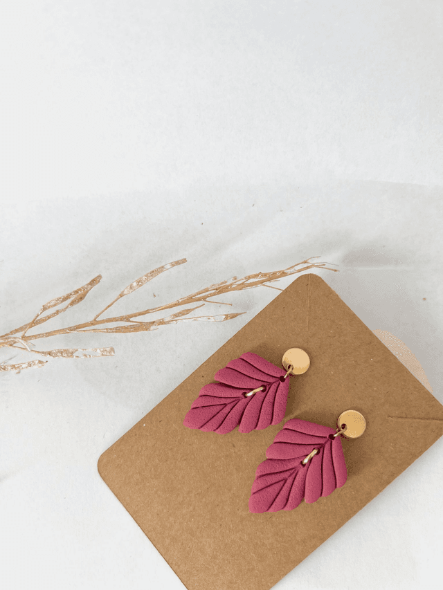 Boucles d&#039;oreilles Feuilles fuchsia