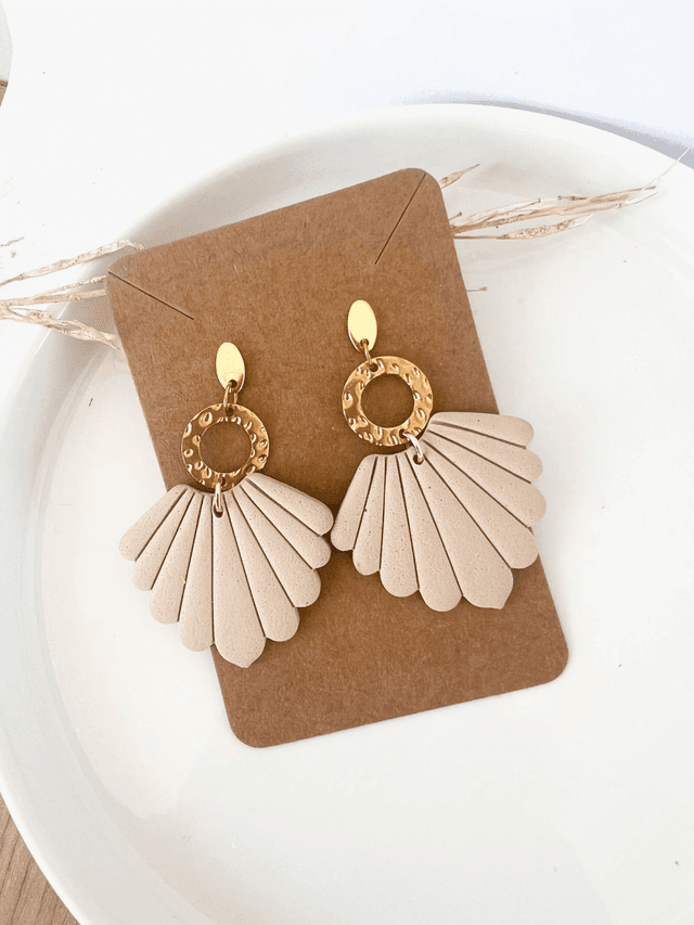 Boucles d&#039;oreille Anna / beige